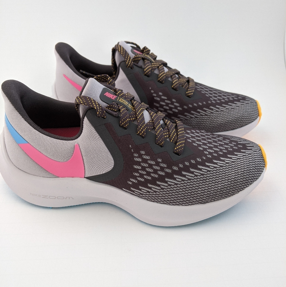 Nike Womens' Zoom Winflo Running Shoes- sz 6, grey